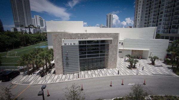 Jewish Community Center 01