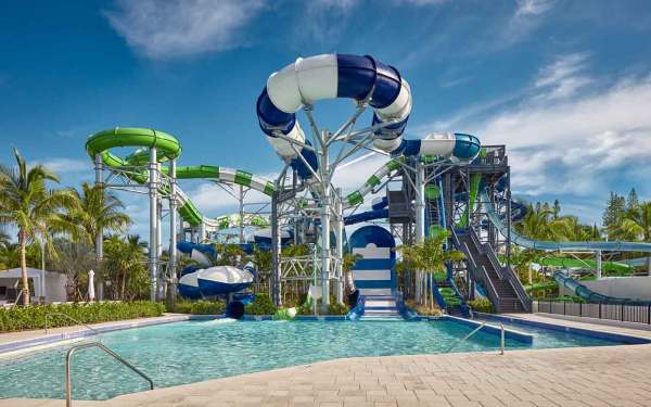 Tidal Cove Waterpark 06